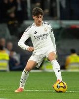 马卡称赞居勒尔：表现全面越趋成熟，他是解决中场问题的关键