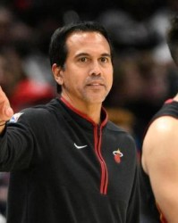 乐鱼电竞-热火深陷伤病泥潭 仅剩七人作战指望三分复苏