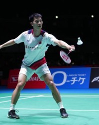 乐鱼下载-赵俊鹏刚拿铜牌又遭“一轮游” 国羽男单复苏路漫漫