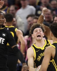 三个多月后终于阵容齐整，如今的勇士早就今非昔比